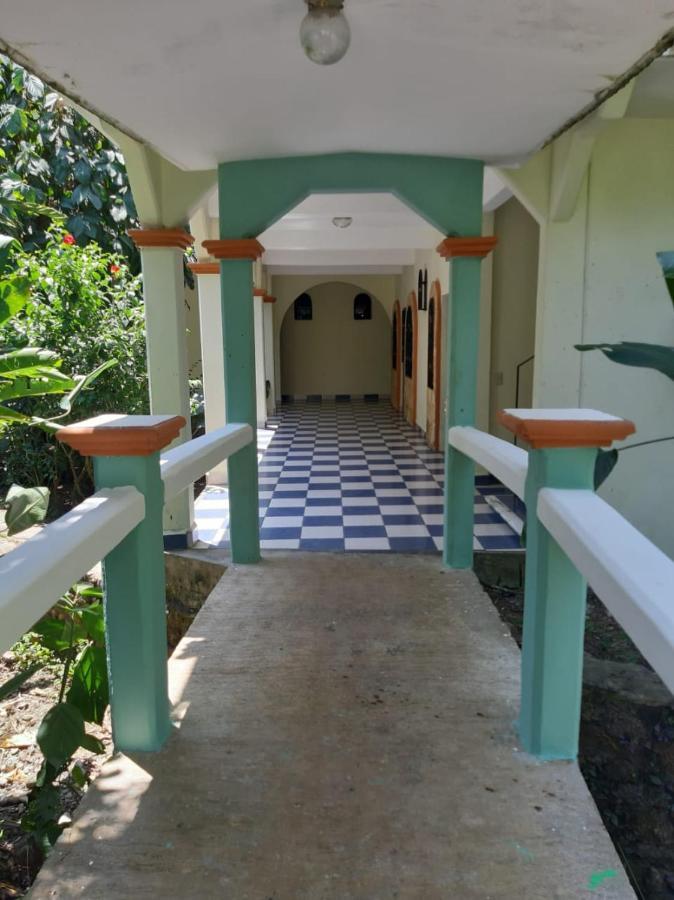 Hotel Cabanas Margarita & Ed Palenque Exteriér fotografie